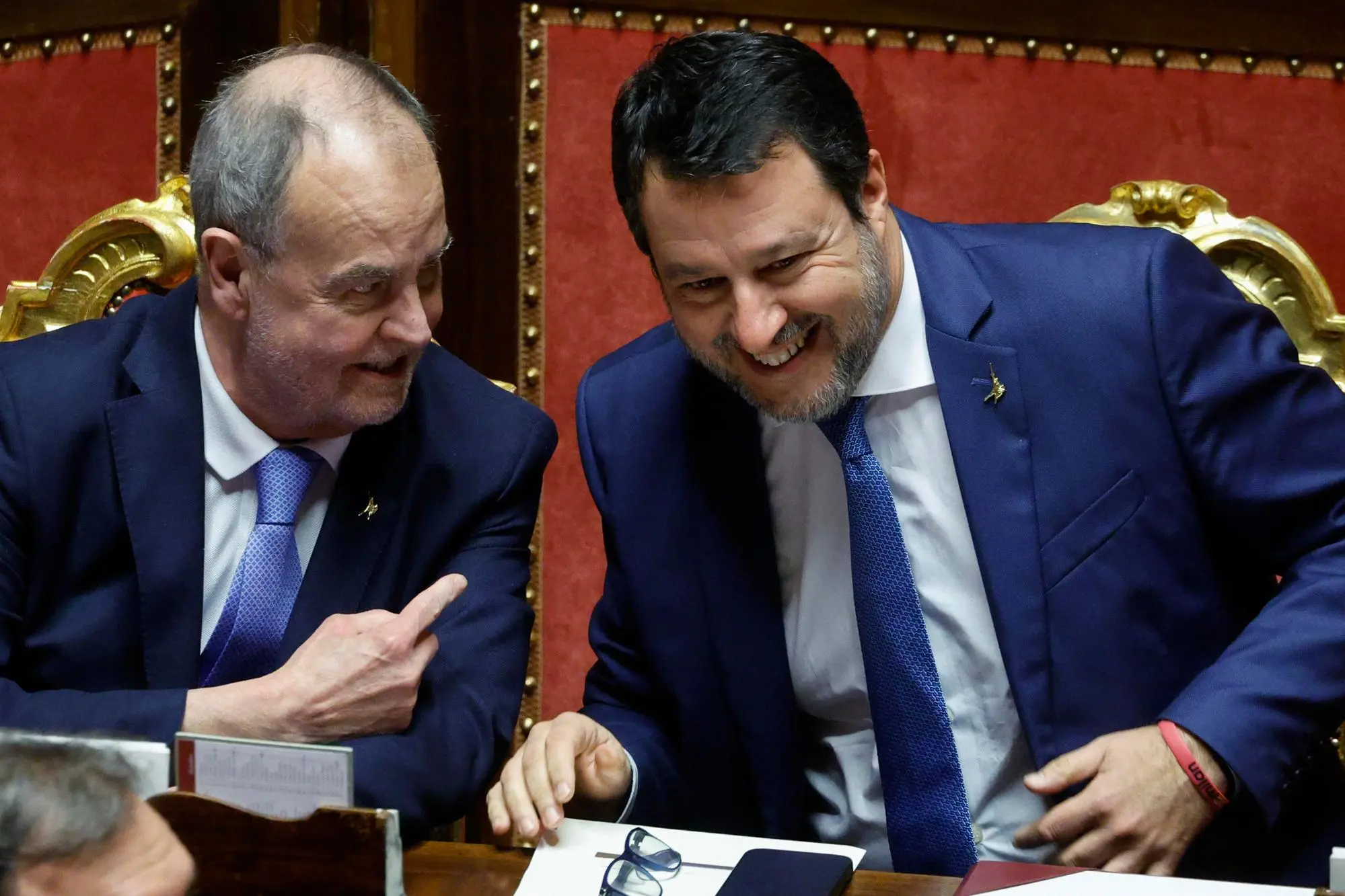 Roberto Calderoli e Matteo Salvini (Ansa)