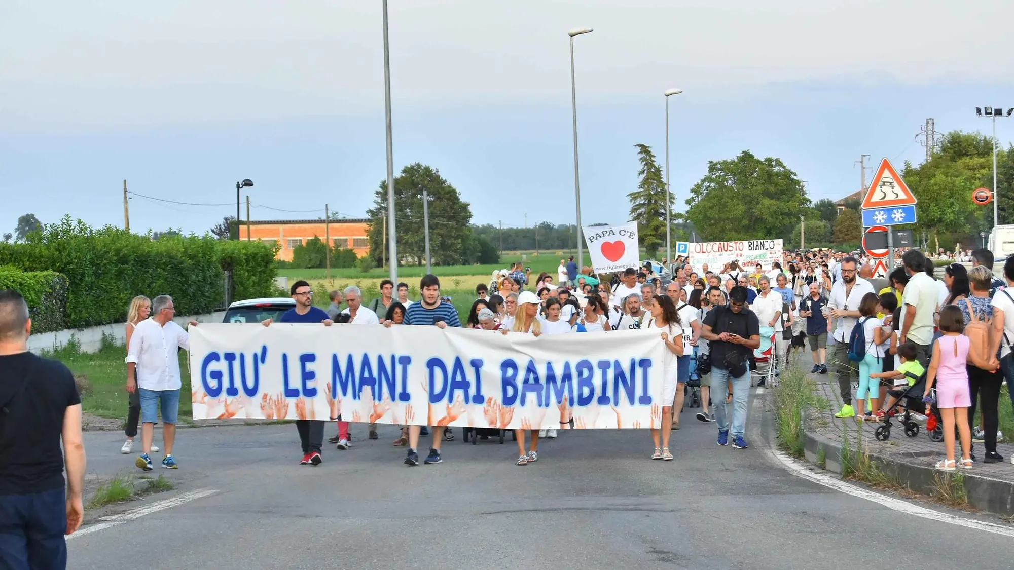https://immagini.unionesarda.it/version/c:ZmE4NTNlYjMtNGQ5MS00:ZjQ2MzYwYmMtZDZiNC00/image.webp?f=16:9
