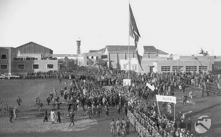 L'inaugurazione alla presenza di Benito Mussolini