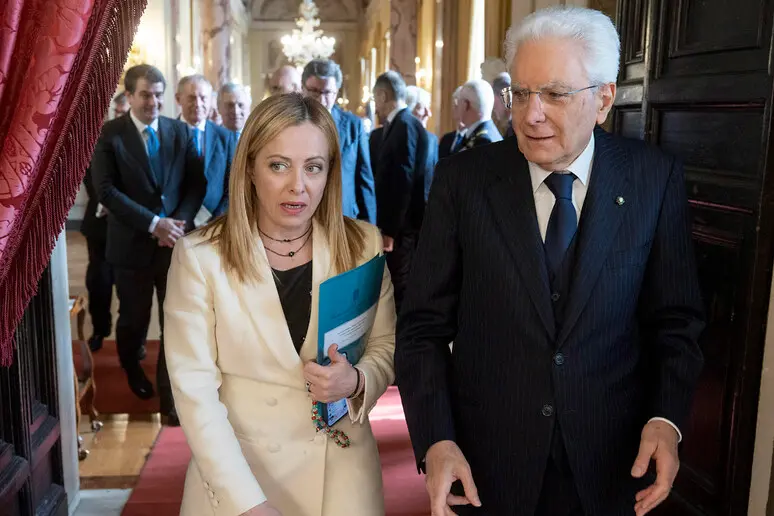 Giorgia Meloni e Sergio Mattarella (Ansa)