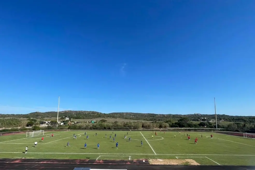 Un’immagine del campo da calcio dello stadio Buoncammino (foto Ilenia Giagnoni)