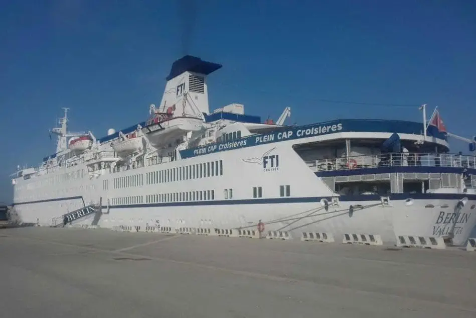 La nave da crociera