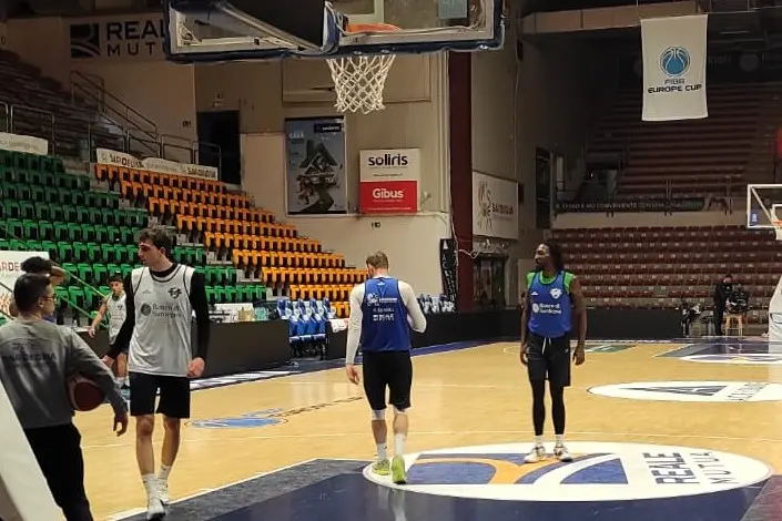 La Dinamo in allenamento (foto G. Marras)