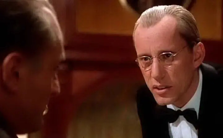 Nel cast anche James Woods
