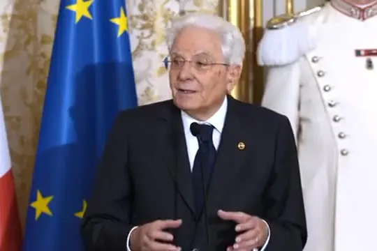 Iran, Mattarella: auspico riapertura completa Hormuz