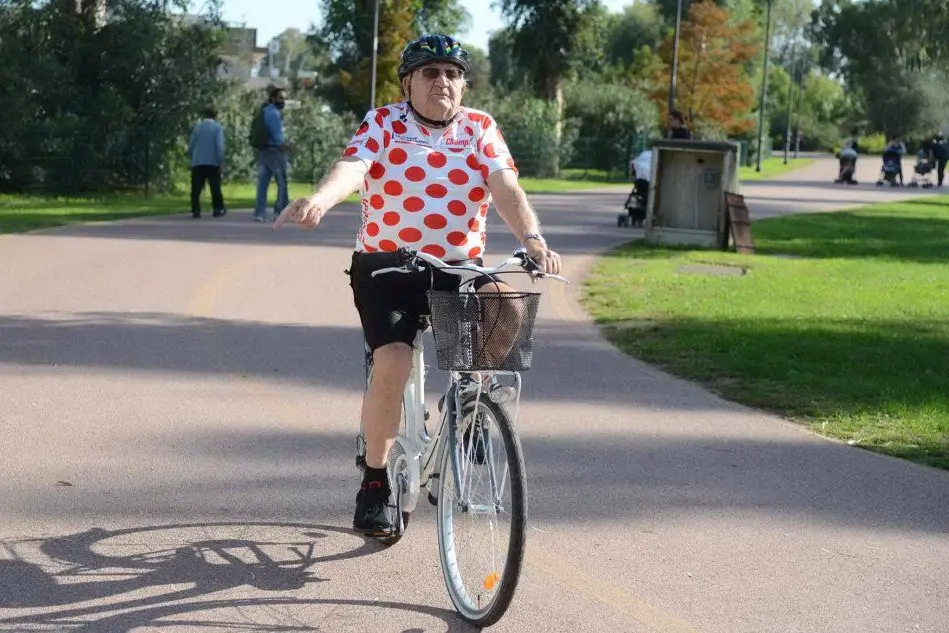 Craboledda, in bicicletta a 91 anni
