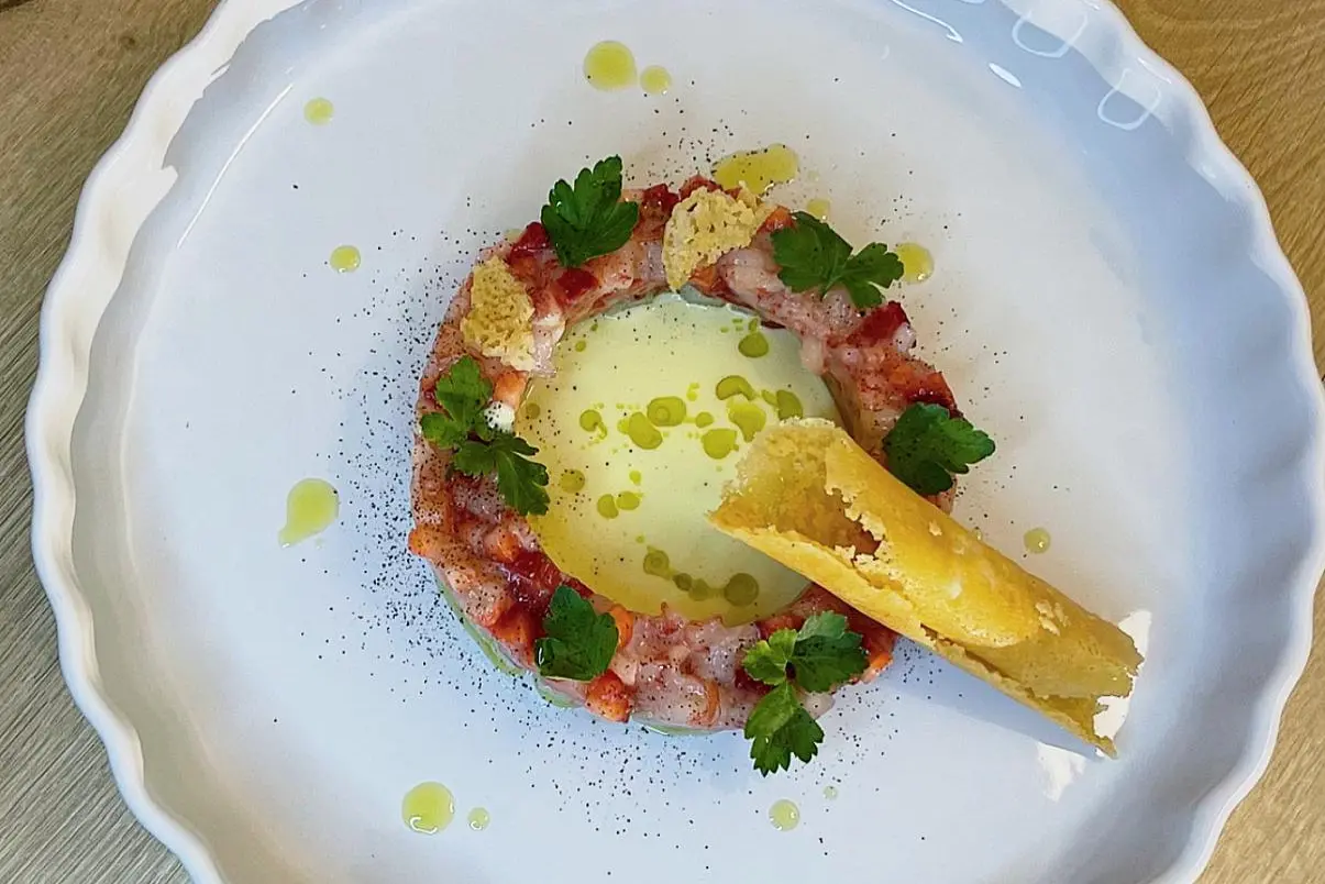 La tartare di gambero rosso (foto Scano)