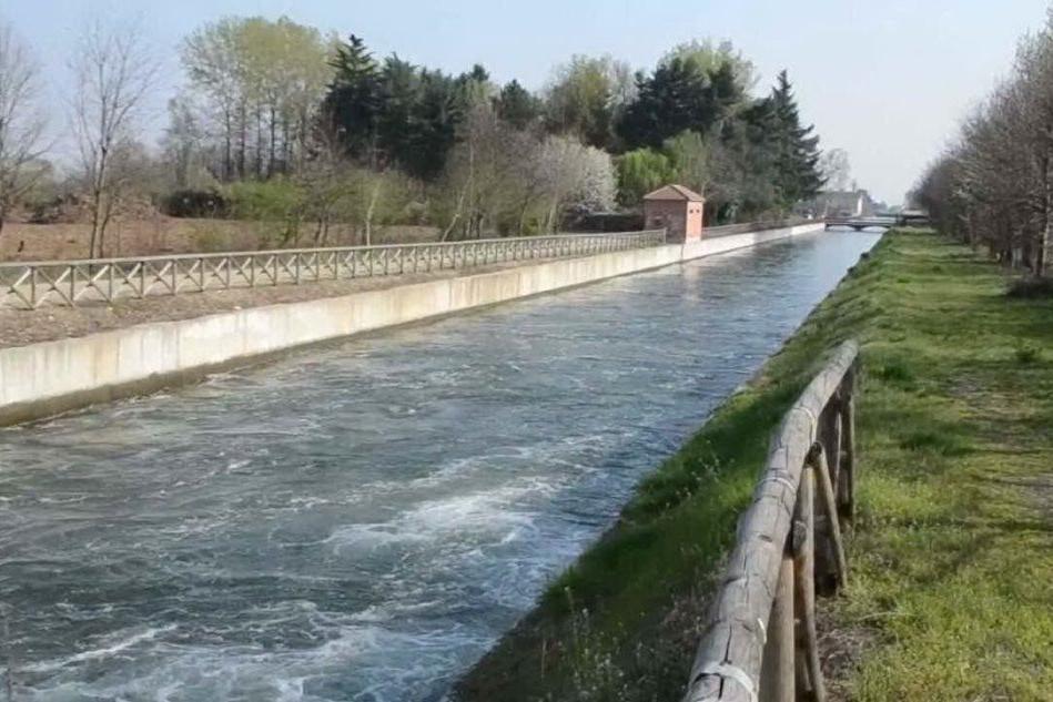 Novara, bimbo di tre anni muore annegato in un canale artificiale