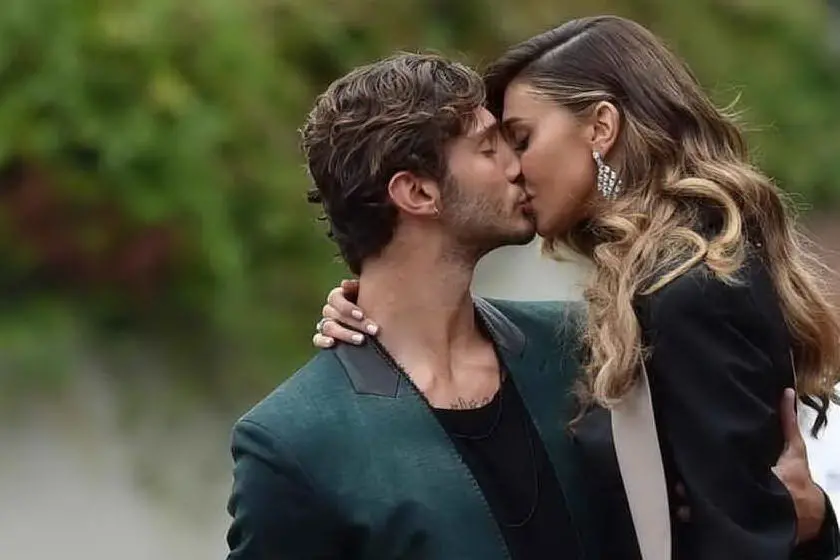 Stefano De Martino e Belen Rodriguez (Ansa)