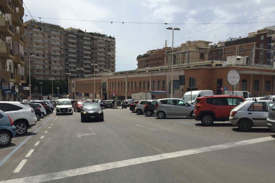 Raffica di zone 30 a Cagliari, commercianti soddisfatti VIDEO