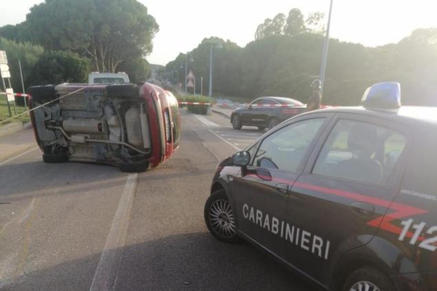 schianto a villasimius la macchina si ribalta l unione sarda it