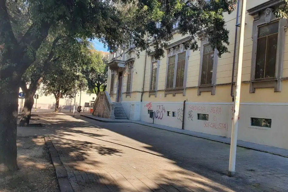 Il liceo linguistico (foto L'Unione Sarda - Tellini)