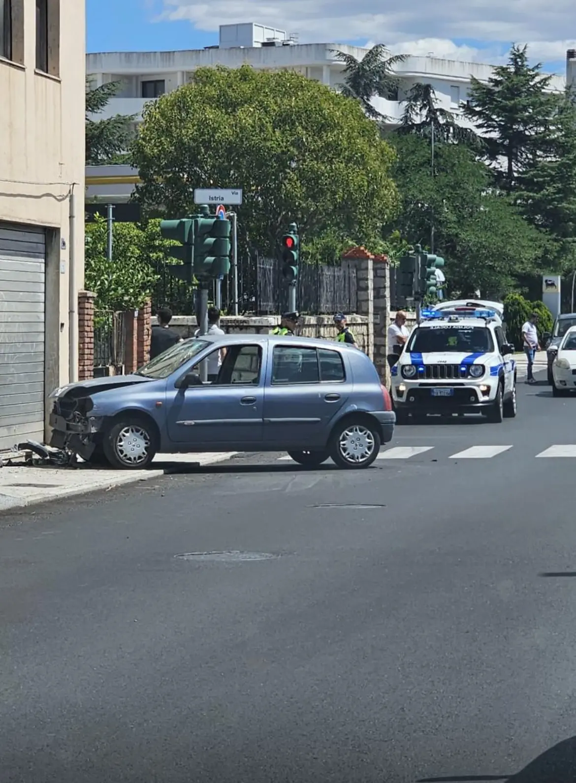 I mezzi coinvolti nell'incidente (Fabio Ledda)