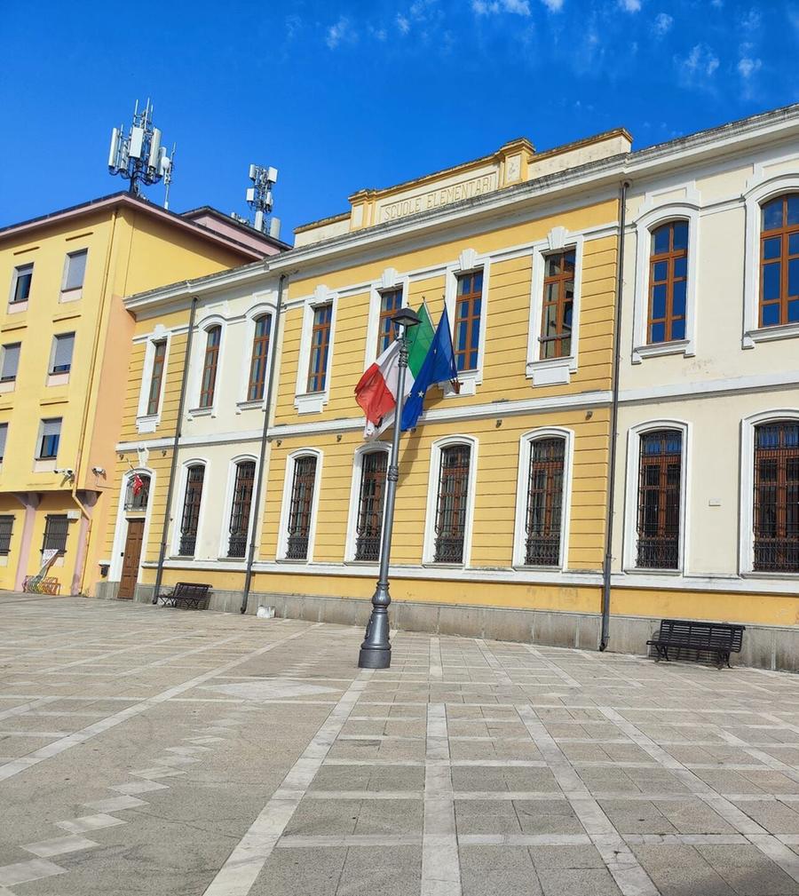 Lite sulla pagina social della maggioranza