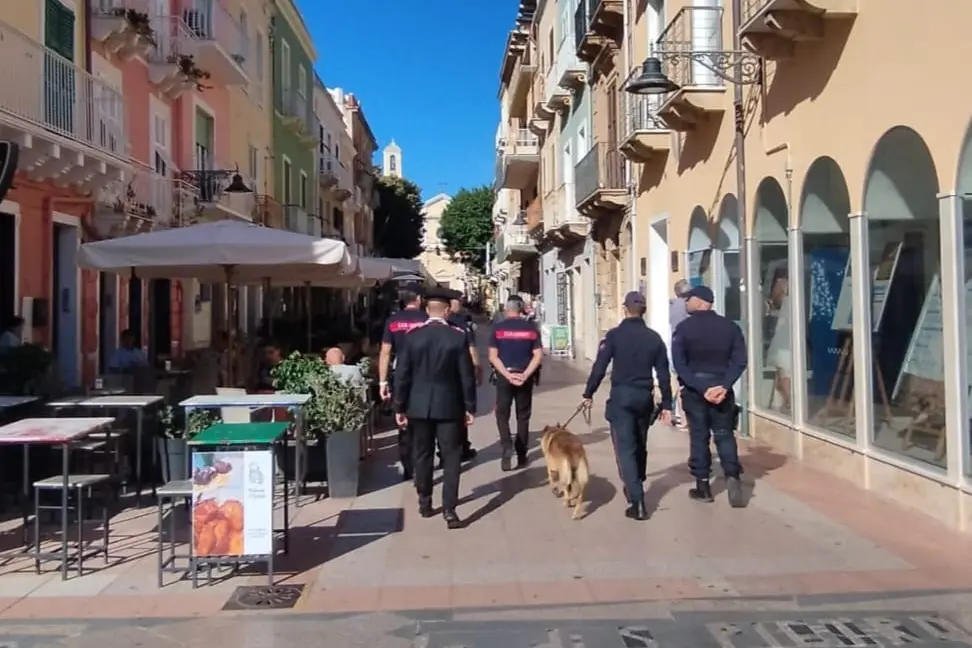 Controlli straordinari dei carabinieri a Carloforte