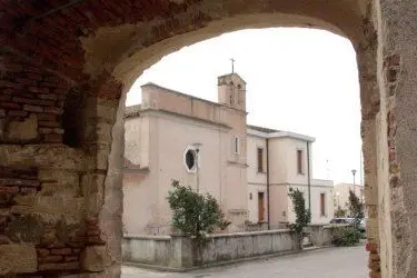 La chiesa presa di mira dai ladri a Donigala