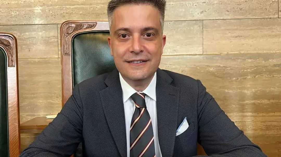 https://immagini.unionesarda.it/version/c:ZmJmODA3NGQtMDk5Zi00:YzkwYTdmOTktY2MyMi00/image.webp?f=16:9