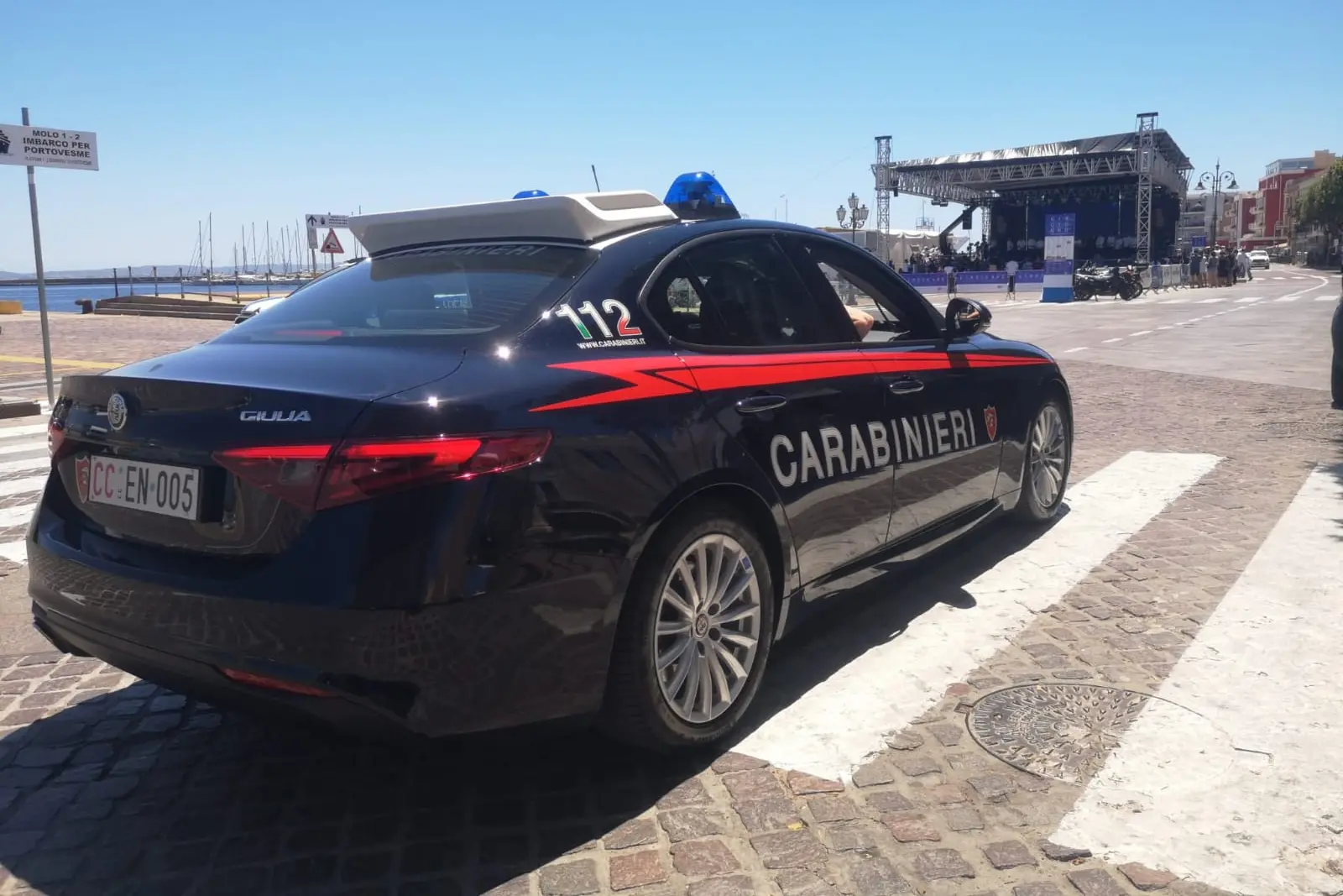 Carabinieri a Carloforte