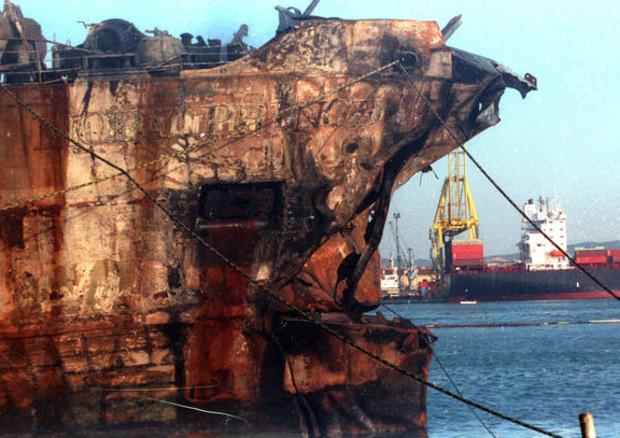 Moby Prince, 35 anni fa l’immane tragedia. Mattarella: «Impegnarsi perché simili eventi non si ripetano»