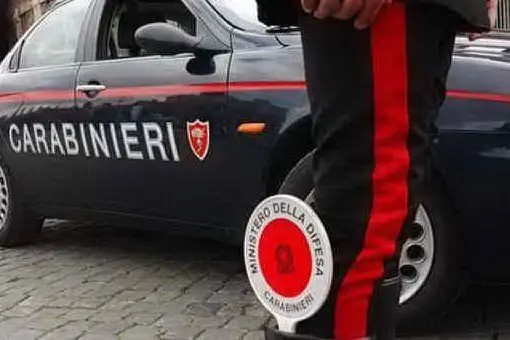 Un'auto dei carabinieri