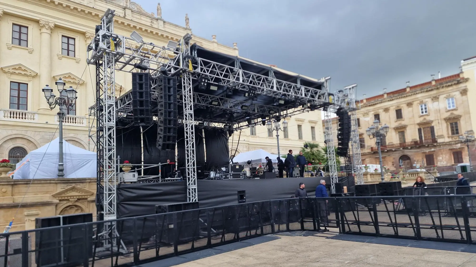 Concerto di Capodanno a Sassari: tutto pronto per il soundcheck di ...