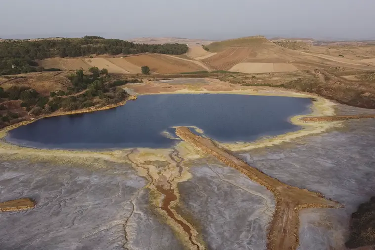 L'orizzonte del Campidano con il rischio di tracimazioni (L'Unione Sarda)