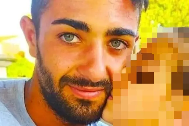 Alessandro Cambuca, accoltellato a morte a 27 anni