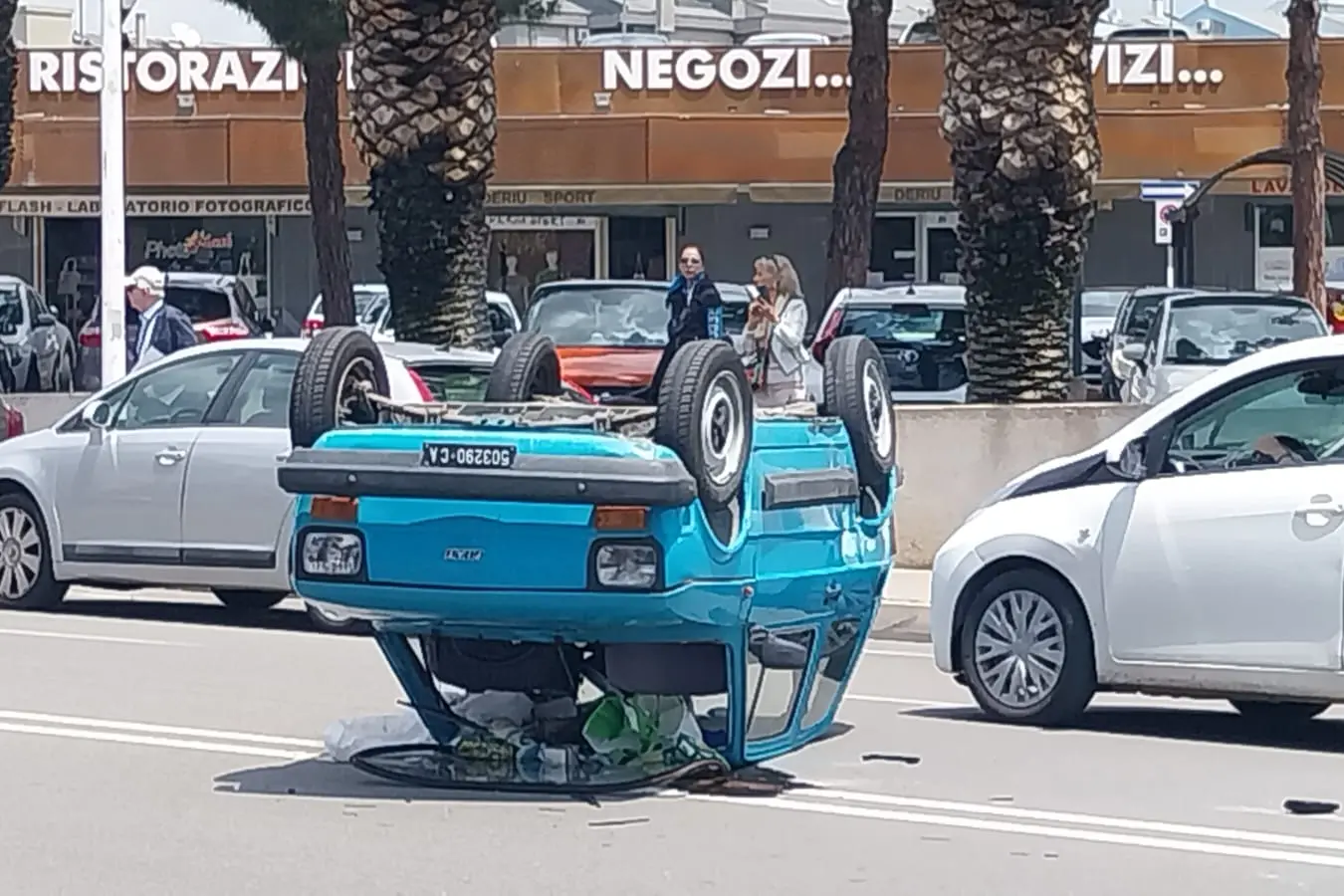 Cagliari, incidente stradale in via Piero della Francesca