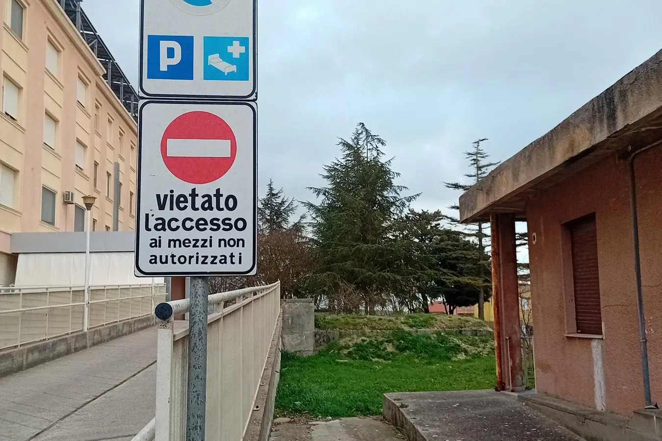 L'ospedale di Isili