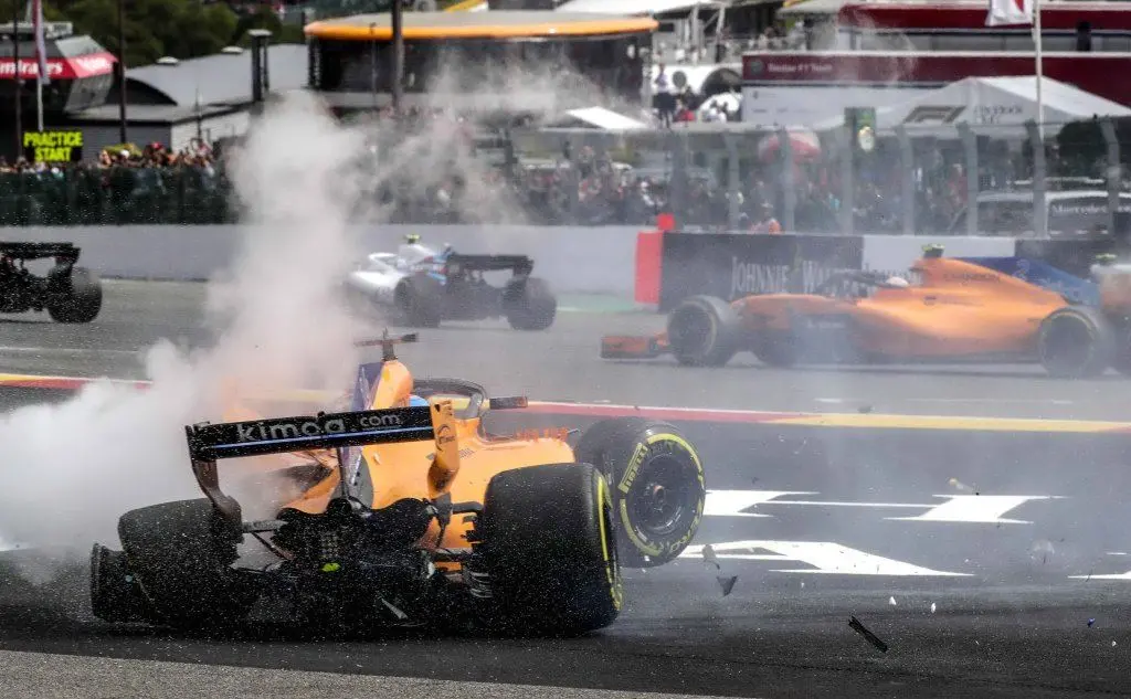 La McLaren di Alonso dopo l'incidente