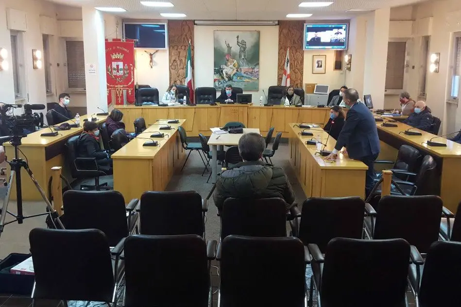 Il consiglio comunale (foto L'Unione Sarda - Oggianu)