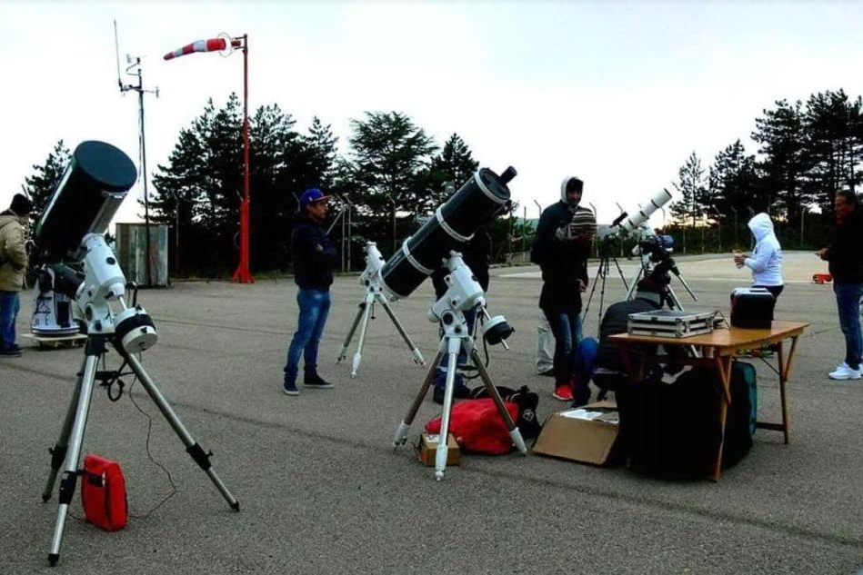 Telescopi all'eliporto di Vallicciola