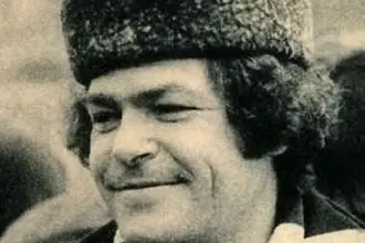 Gustavo Giagnoni con il suo celebre colbacco