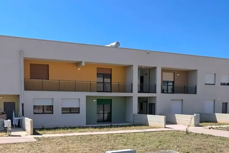 Le case a canone sostenibile in via Falcone e Borsellino a Porto Torres (foto Pala)