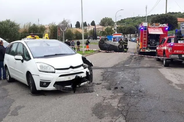 L'incidente (foto Vigili del fuoco)