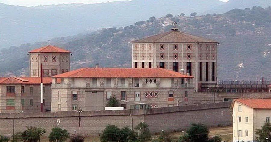 Ha cercato di uccidere l’anziano padre Melis finisce in carcere