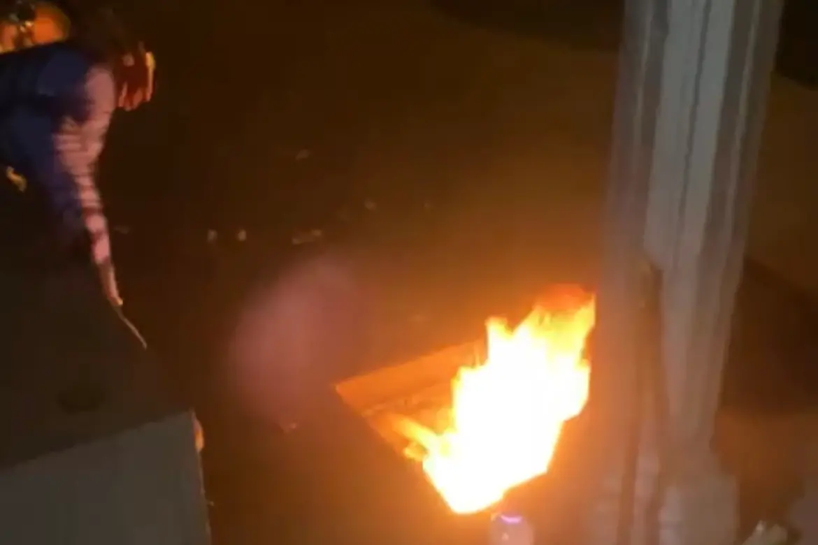 Il fuoco (Foto Sara Pinna)