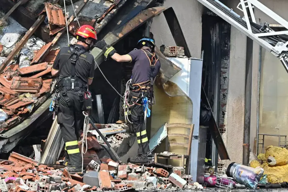 La palazzina esplosa a Torino (Ansa)