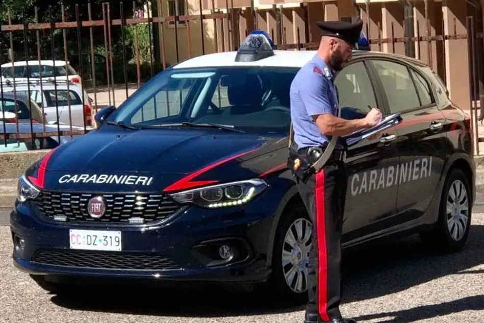 Un controllo dei Carabinieri di Iglesias (foto Simbula)
