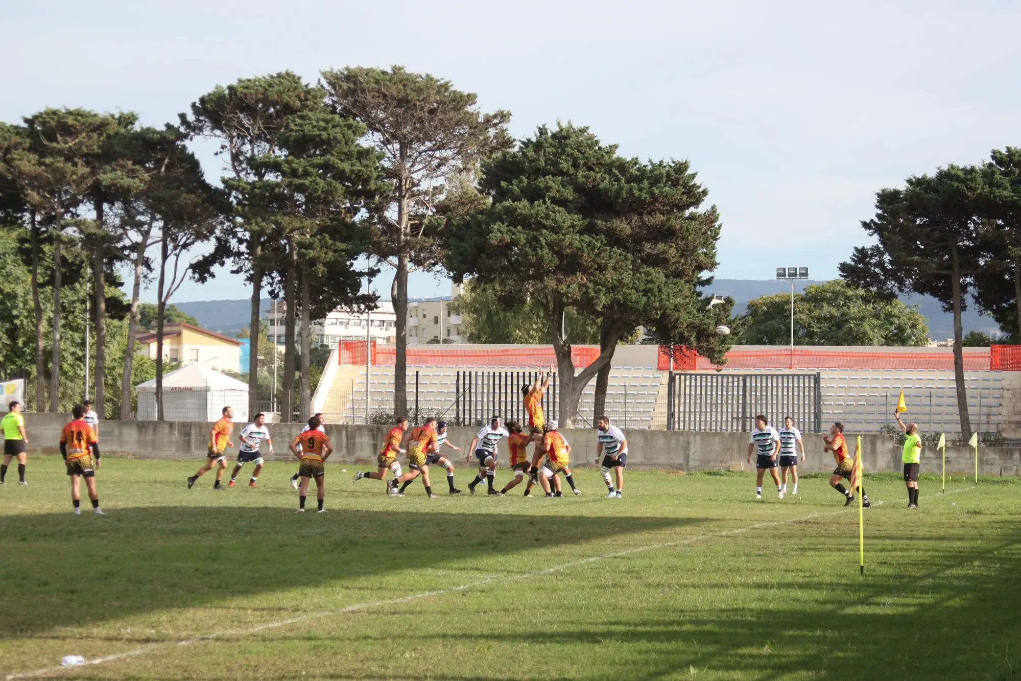 Un momento di un match casalingo dell'Amatori Alghero (foto Antonio Burruni)